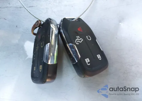 2021 Chevrolet Silverado 1500 4Wd Short Bed Lt Trail Boss from USA, damaged, VIN 1GCPYFED2MZ392745